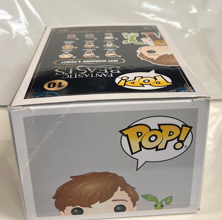 Fantastic Beasts: Newt Scamander & Picket #10 (Hot Topic Exclusive) - In Box - Funko Pop