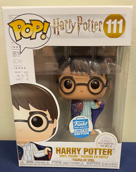 Harry Potter: Harry Potter In Invisibility Cloak (Funko Shop Exclusive) #111 - With Box - Funko Pop