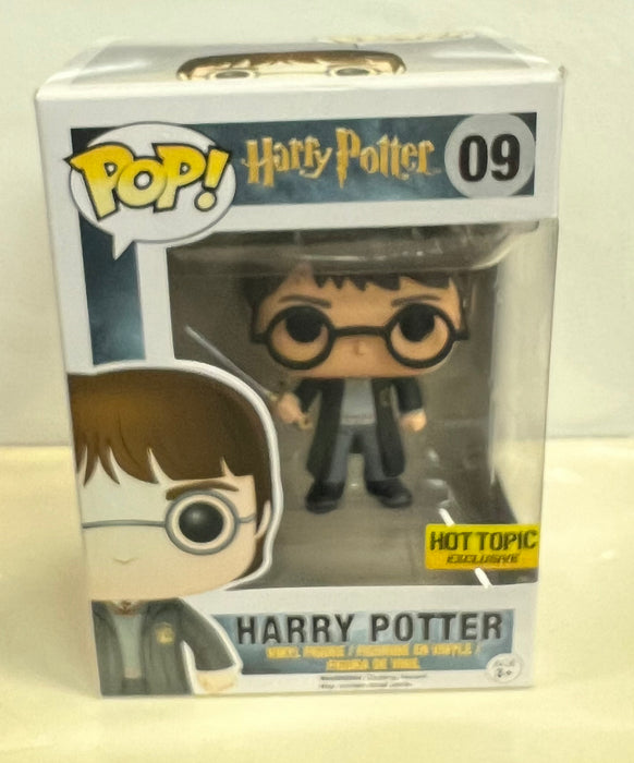 Harry Potter: Harry Potter #09 (Hot Topic Exclusive) - With Box - Funko Pop