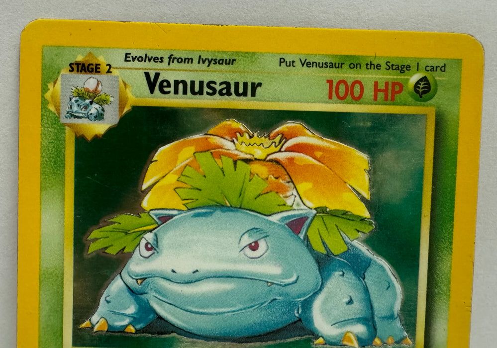 Venusaur 15/102 - Base Set (BS) - Moderately Played