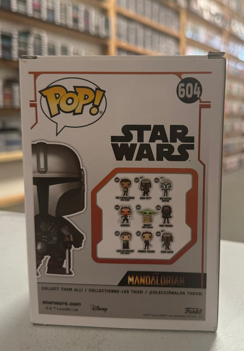 Star Wars: The Mandalorian With Darksaber #604 (Glows In The Dark) (Gamestop Exclusive) - In Box - Funko Pop