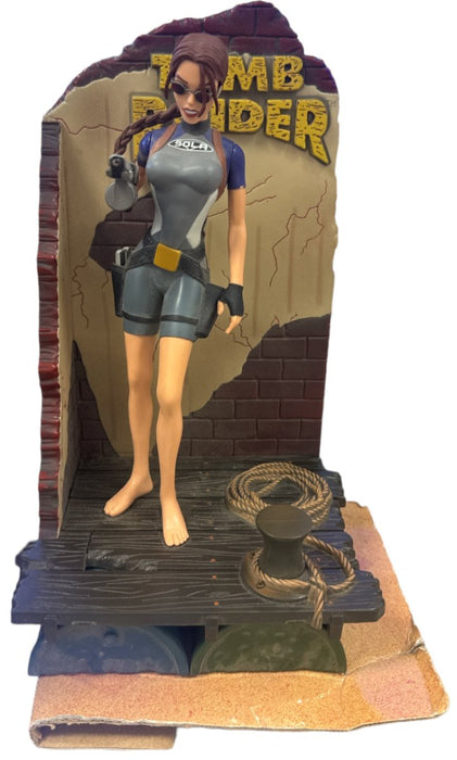 Tomb Raider Lara Croft In Wet Suit 1998 Figure - Pre-Owned - Toys