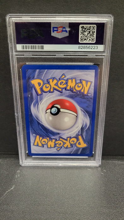 Rocket’s Sneasel EX 103/109 - Team Rocket Returns - PSA Grade 8 Mint