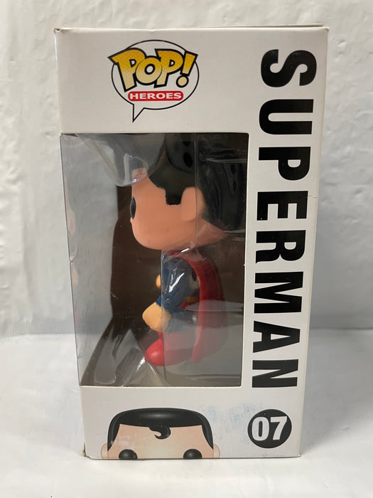 DC Super Heroes: Superman #07 - With Box - Funko Pop