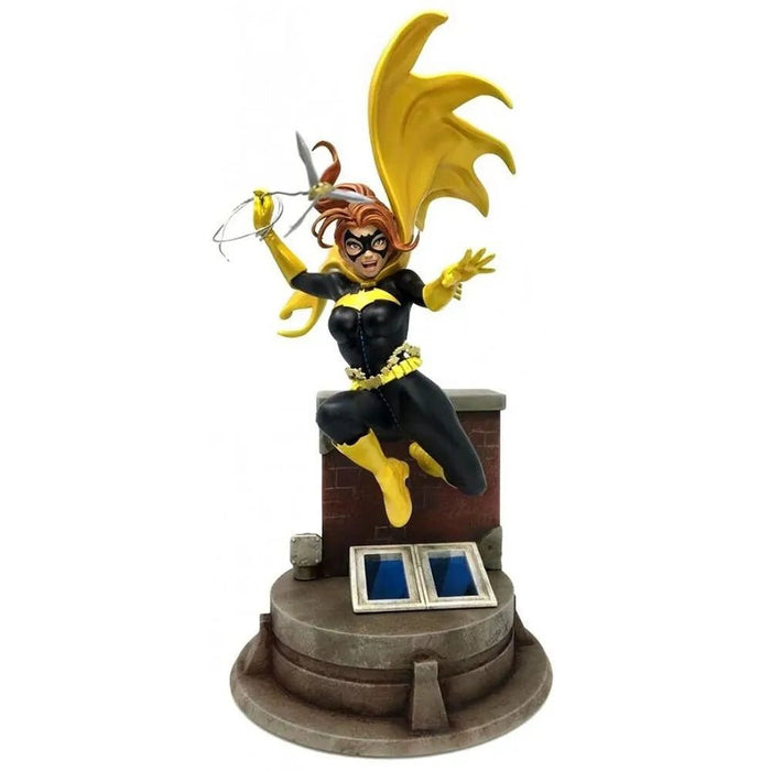 Chronicle Collectibles Batgirl - Statues