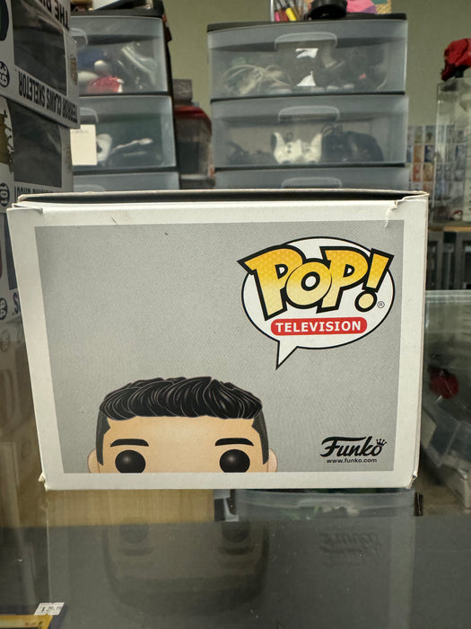 Mr. Robot: Elliot Alderson #477 - With Box - Funko Pop